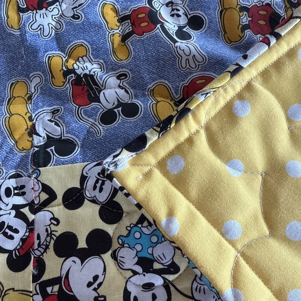 Disney Mickey Mouse Quilt Baby‎ Mickey Minnie Mouse 45x45
